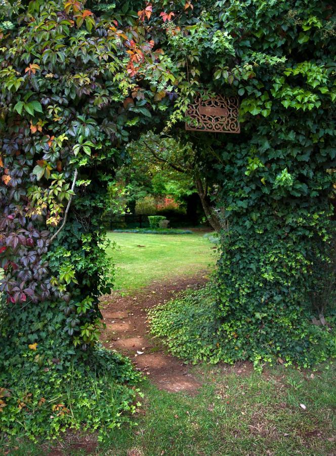 Birches Cottage & The Willows Garden Room 언더버그 외부 사진